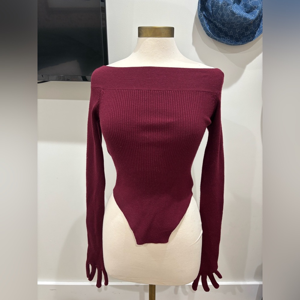 Off the shoulder knit wool sweater